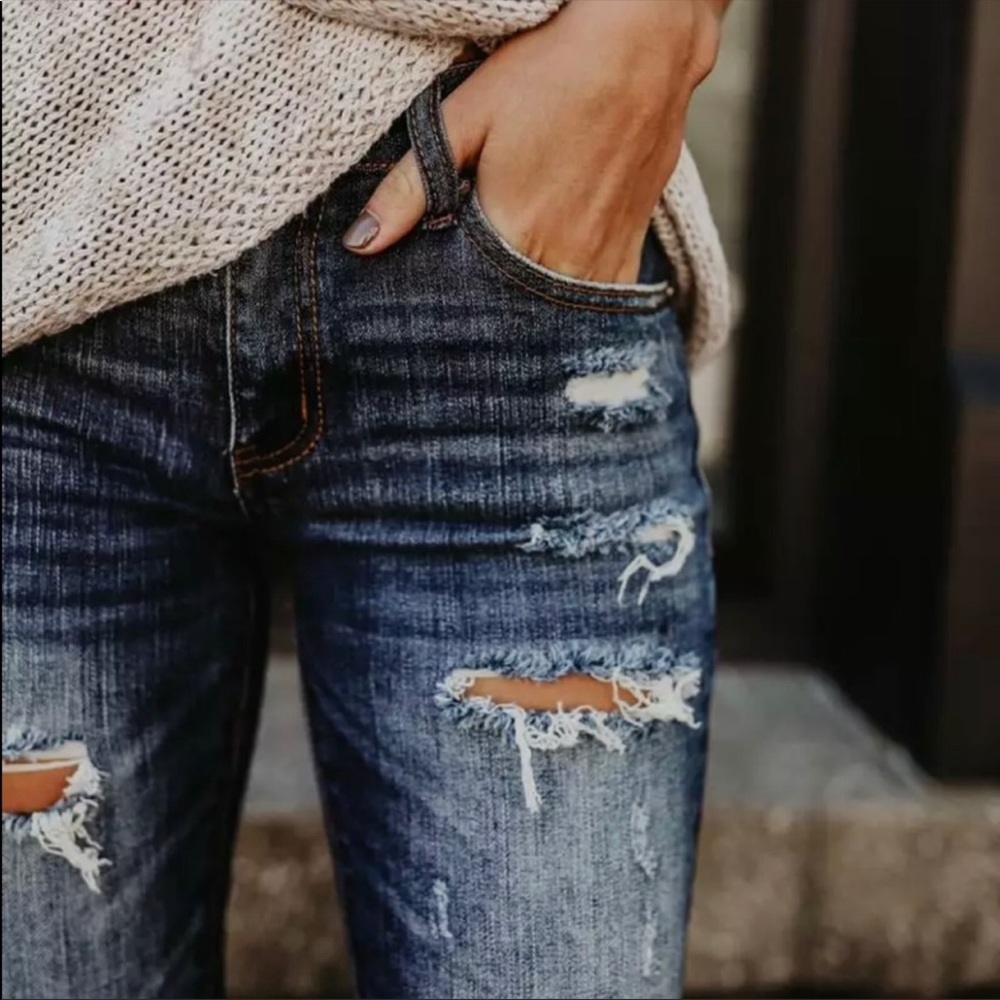 •Into the Blue•Distressed Dark Denim Jeans - Picture 3 of 4